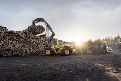 The L200H high lift wheel loader features a 27% increase in lifting capacity and a 13% larger grapple than the L180H model it replaces.