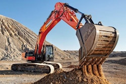 Available Doosan models include: DX140LCR-7, DX225LC-7, DX255LC-7 and DX350LC-7. The crawler excavators feature reinforced parts, updated controls and heavy-duty lifting capacities.