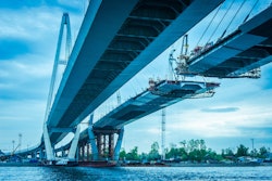 Adobe Stock 194216717 Bridge Grispb