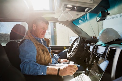 As the labor shortage continues to impact the construction industry, management of mega projects and meeting critical deadlines is becoming a worrisome challenge for many companies.