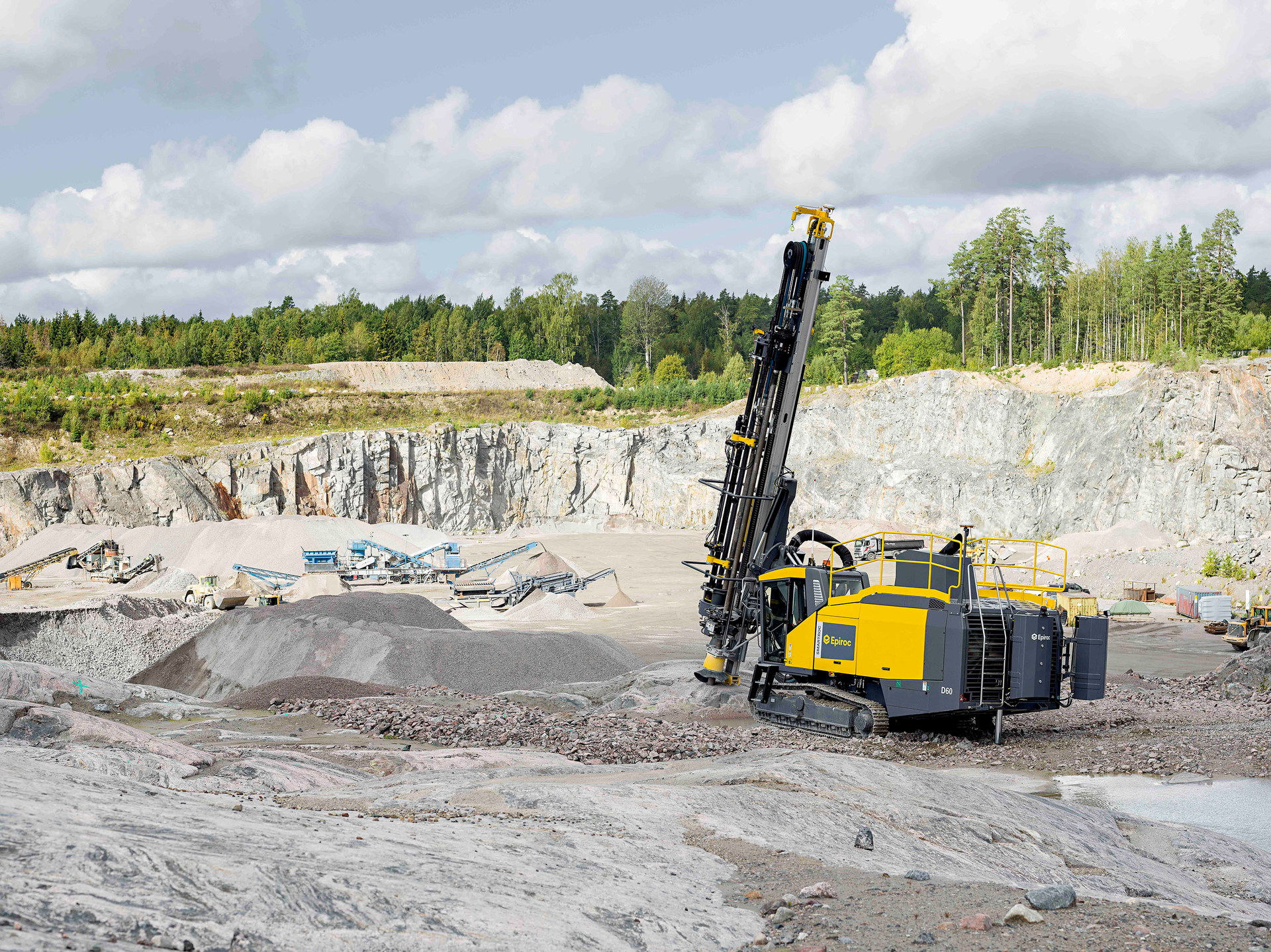 Intelligent Hydraulic Systems Enhance Machine Connectivity And ...