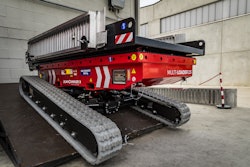 Almac carriers employ a patented bi-leveling technology to transport and keep a load safely horizontal even when moving on terrain at an incline of up to 20°.