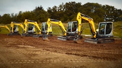 04 E90624 3165 4115 873 D 96 C516 F6 Eb44