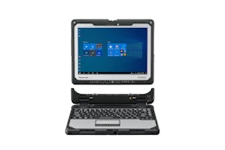 The updated TOUGHBOOK 33’s 2-in-1 form factor and 3:2 display offers mobile workers the durable build, flexible design and enterprise specifications they need for their jobs.
