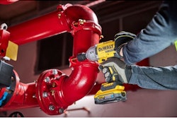 Compatible with all DEWALT 20V MAX* tools and chargers, the battery features a 3-LED fuel gauge that displays the battery’s state-of-charge, helping users avoid unplanned work stoppages.