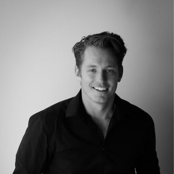 Joel Hutchines Headshot
