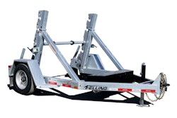 An update to the model design is the auto-locking reel bar system. The auto-locking reel bar system eliminates the use of pins and brackets; it now utilizes a locking plate system.