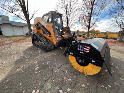 The angle broom swings 30° left or right of center when cleaning and clearing snow, dirt, debris grass and more.