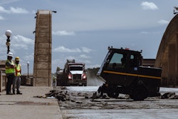 The Viking ride-on scraper is powered by a 49.5 hp turbo diesel Kubota engine and features an 18-gallon fuel tank.