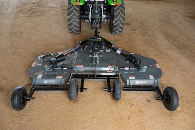The 2512 series has a cutting height range from 1 ½ to 12-in. for cutting grass, weeds and light brush on farms, in parks and recreational areas, on community green spaces, along roadsides and more.