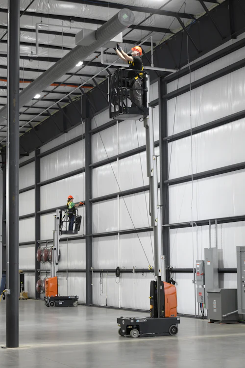 JLG Launches E18 Vertical Mast Lift Series From: JLG Industries Inc ...
