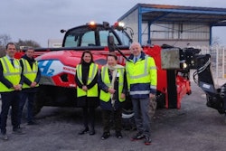 The company based this first prototype on an existing model from its range of construction machines, capable of lifting loads up to 14 m.