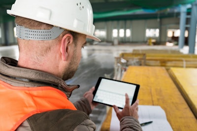 Collecting detailed field data helps identify pain points and inefficiencies. Project managers can use consistent, timely field reports to draft accurate bids, plan precise project schedules and closely monitor progress.