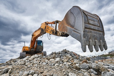 Looking for the right employees to join your construction company can be difficult. Regarding recruitment, construction companies should be cautious because of their unique environment.