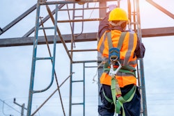 Guardian unveiled a new customization station, self-retracting lifelines, anchor additions and the B7-comfort harness.