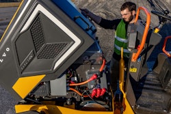 The new fully electric DD25 asphalt compactor.