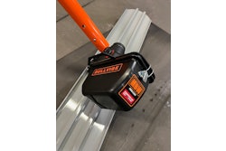 Powered by the M18 REDLITHIUM Milwaukee battery, the vibratory bull float is designed for blending concrete in emergency situations.