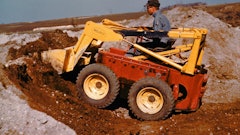 Bobcat M440 Prototype Louis Keller 1962 (1)