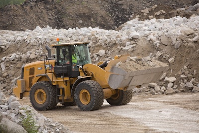 The wheel loaders have a reliable Cat C7.1 engine offering high power density with a combination of electronics, fuel and air systems.