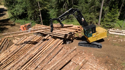 Available in Log Loader and General Forest configurations, the new 558 is powered by a Cat 7.1 engine that generates 25% more power than the previous series.