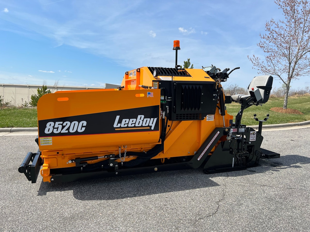 8520C Asphalt Paver From LeeBoy For Construction Pros