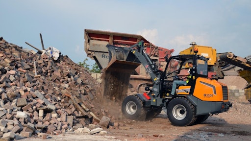 CNH, Tobroco-Giant Sign Agreement to Distribute Wheel Loaders in North ...