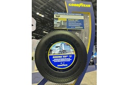 Equipped to handle the high load capacities of EVs, RangeMax RSDEV was engineered to deliver low rolling resistance for fleets regardless of drivetrain.