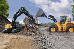 Hyundai Machines At World Of Asphalt 2022 6239e24f0dc80