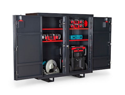 Equipped with built-in handles, accessible four-way fork pockets can be found at the bottom of the boxes.