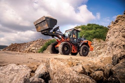 Powered by a 173-hp (129 kW) Cummins engine, the wheel loaders feature 33,047-lbs. (1,490 kg) of operating weight.