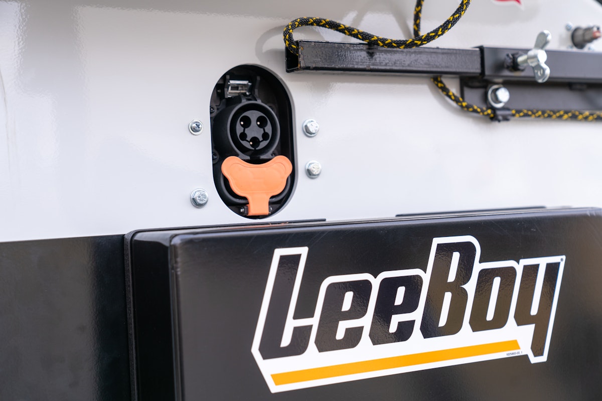 LeeBoy Debuts Prototype 8520C Electric Asphalt Paver at
