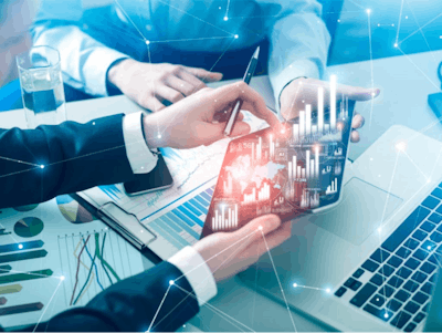 The Connected Vehicle Analytics (CVA) tool collects real-world data from fleet operations — including current truck configurations, daily routes, average speed and fuel consumption.