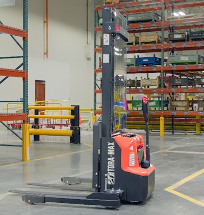 The Tora-Max Walkie Stacker is designed with the versatility to handle light-duty loads and includes pinwheel capability to navigate tight aisles and compact spaces with control.