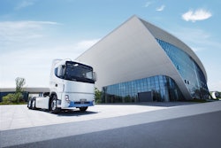 The products include the Farizon G pure electric heavy truck, Farizon G methanol hybrid heavy truck and Farizon G reformed methanol fuel cell heavy truck.