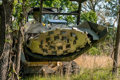 The forestry disc mulcher is available with either 150-cc motor that requires 32 gpm to 44 gpm of hydraulic flow or 200-cc motor that requires 45 gpm to 60 gpm of hydraulic flow.