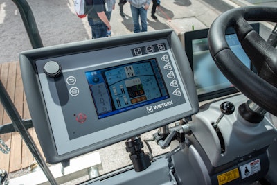 WPT continuously documents all construction site information without any intervention on the part of the machine operator.