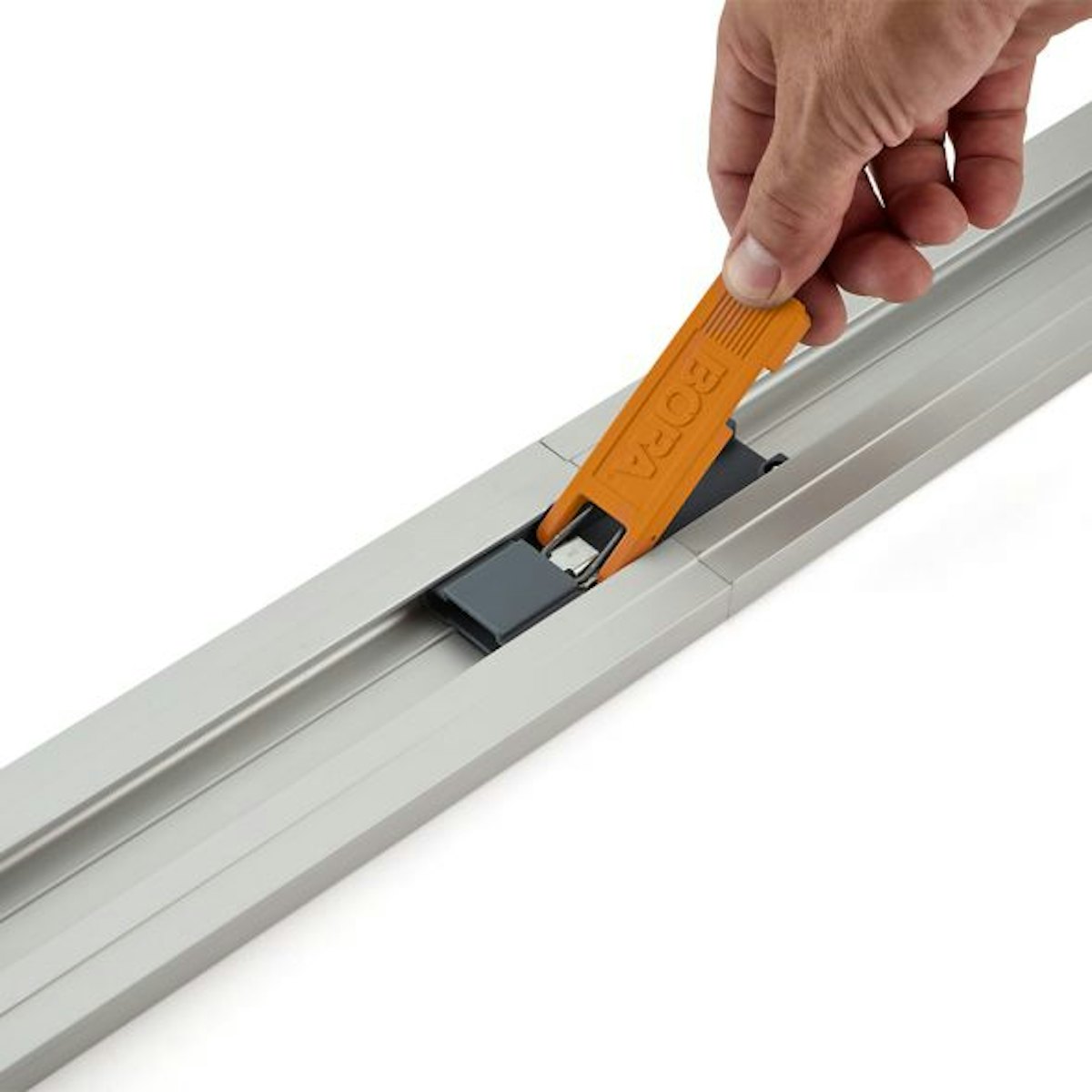 BORA Tool Launches NGX 96-in. Quick Connect Clamp Edge | For