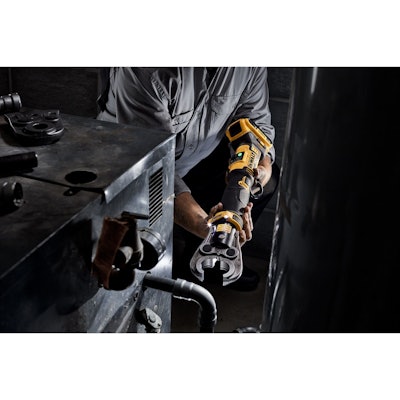Featuring a lightweight inline design, the press tool is designed for work in overhead and one-handed press applications.