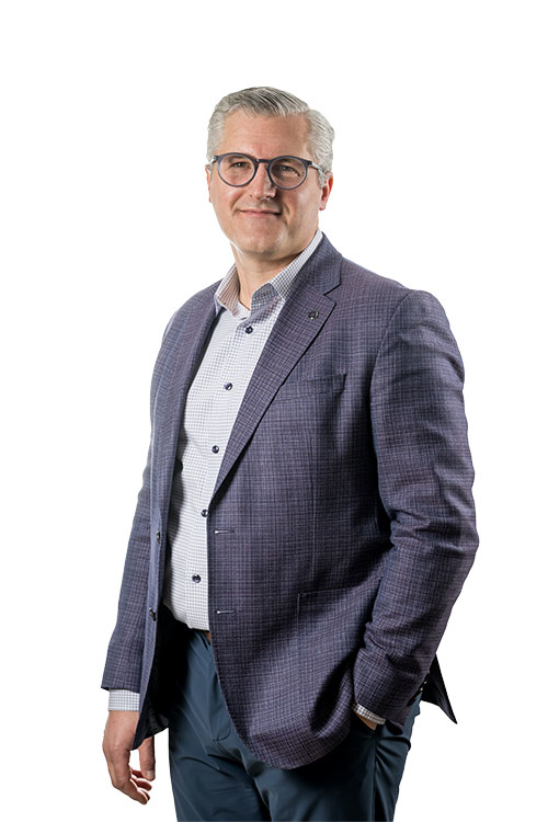 Adam Fiedor Glc Advisors Headshots4 Ad 0554 500x700