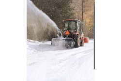 Operators can use the Snow Cannon for site preparation, commercial snow clearing jobs (driveways, parking lots and pathways) and landscaping.