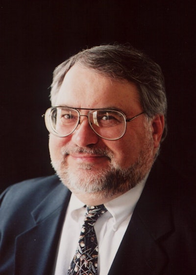 Deep Foundations Institute Awards Its Distinguished Service Award