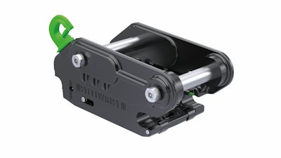 Steelwrist's Quick Coupler features front axel locks for extra safety.