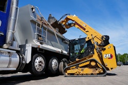 The new 255 and 265 loaders are powered by Cat C2.8T and Cat C2.8TA engines respectively, which offer 74.3 hp (55.4 kW).