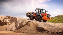 Medium-sized wheel loaders are an ideal choice when you need fast cycle times, lifting capacity and maneuverability.