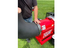The system features a quick release latch for removal and secure attachment of the turbine nozzle.