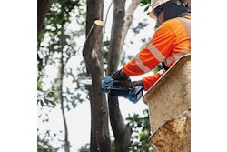 The XCU14 can perform up to 140 cuts in 2-in. cedar with one fully charged 18V LXT 2.0Ah battery.