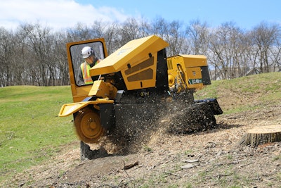 The Vermeer SC48TX is outfitted with the SmartSweep control system that monitors engine load and provides continuous feedback, resulting in a consistent cutter wheel sweep rate.