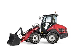 The 47.6-hp V7 compact wheel loader's compact design, intuitive controls and high travel speeds support performance for operators in landscaping, rental, municipalities, snow removal and other applications.