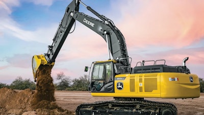 John Deere offers a range of grade management solutions: SmartGrade, SmartGrade-Ready with 2D, 3D Grade Guidance and 2D Grade Guidance.