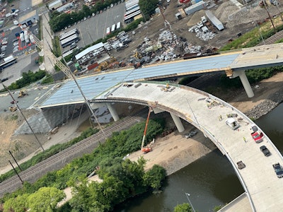 Img 2009 6499a37341d59